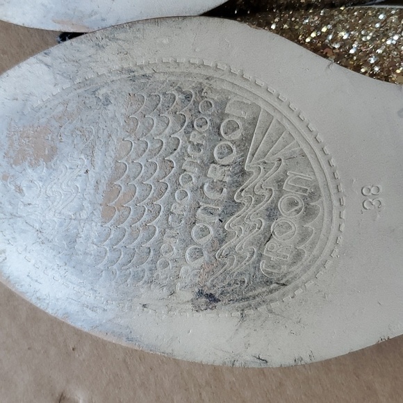 Croon RARE tassel  gold glitter and black shoes Size 38 (us 7.5 ) - Picture 5 of 11